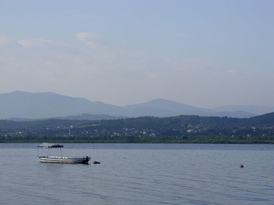 Jezero Modrac .
